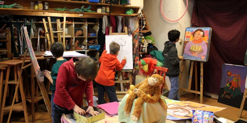 Cours et stages de dessin, peinture et sculpture pour enfants et adolescents